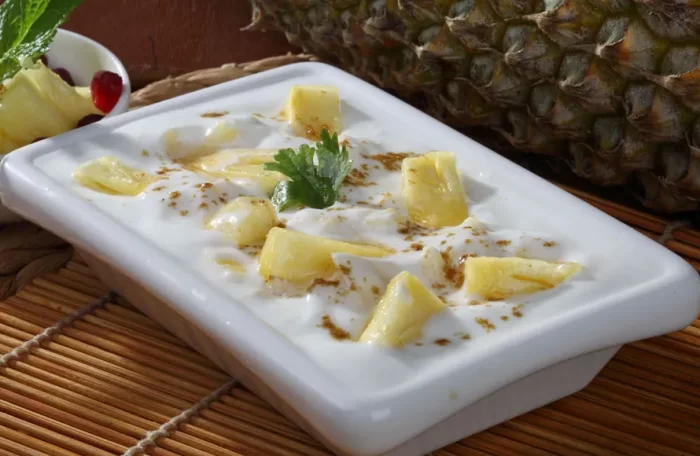 VEG./BOONDI/PINEAPPLE RAITA