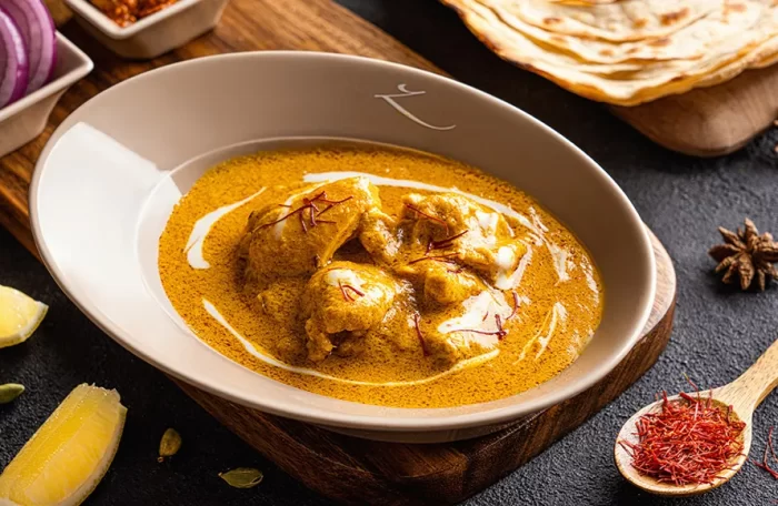 MURGH ZAFRANI KORMA
