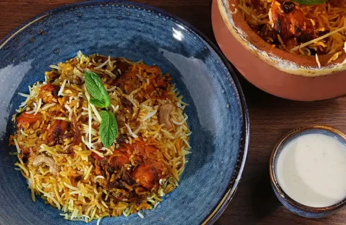 ZAFRANI MURGH TIKKA BIRYANI