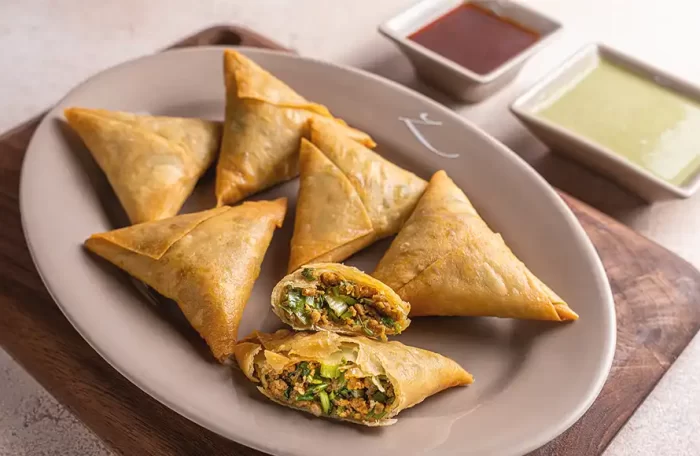 GOSHT KEEMA SAMOSA