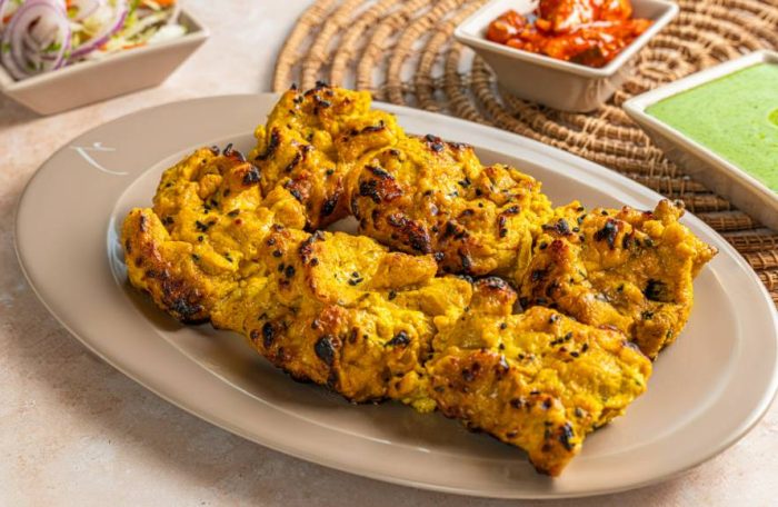 MURGH ACHARI TIKKA
