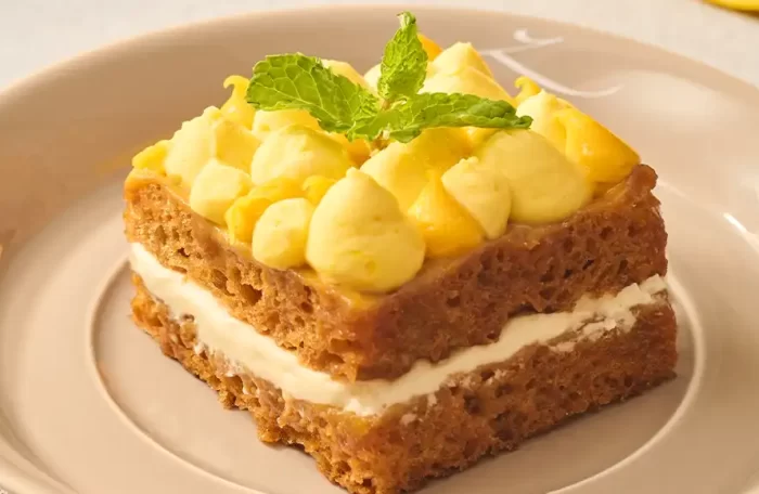 MANGO CREAM CAKE
